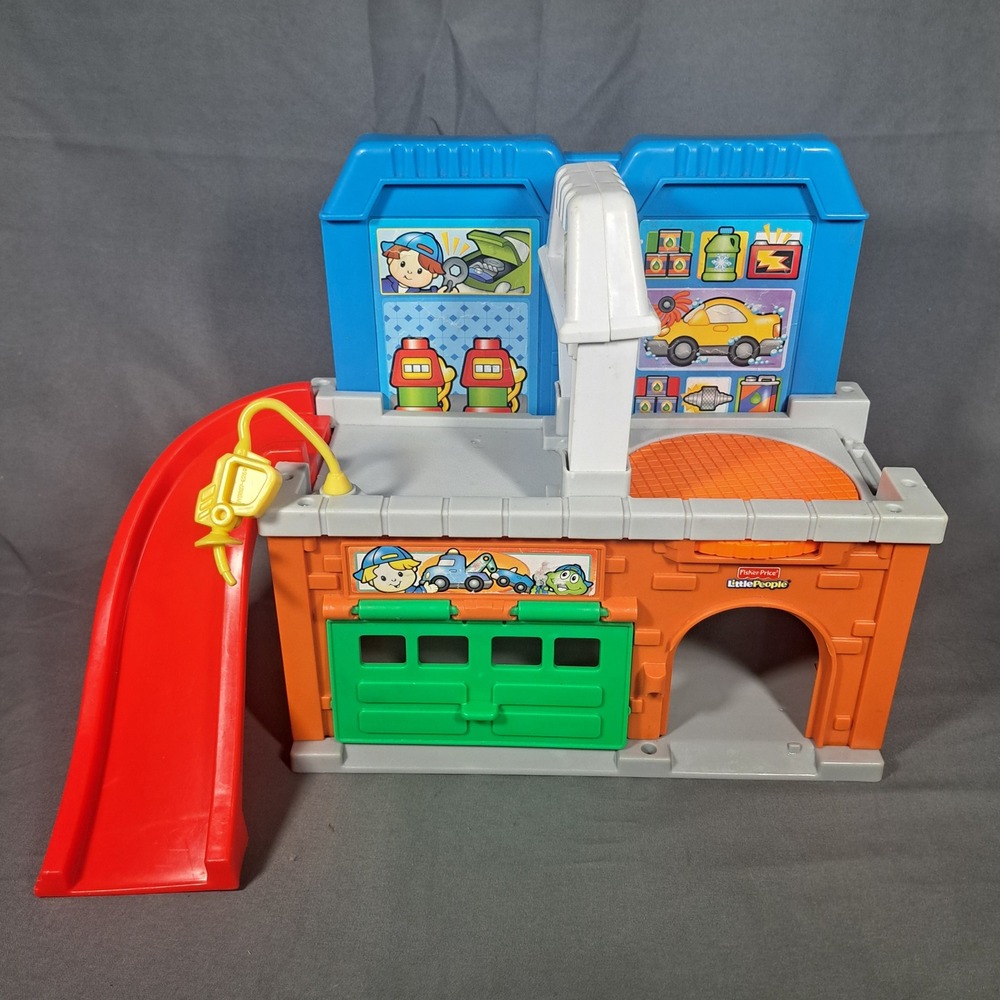 Fisher Price Little People WHEELIES STOW 'N TOW GARAGE Toy Car Vehicle Playset